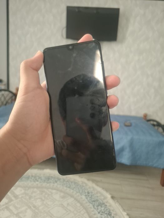 Продам самсунг а31