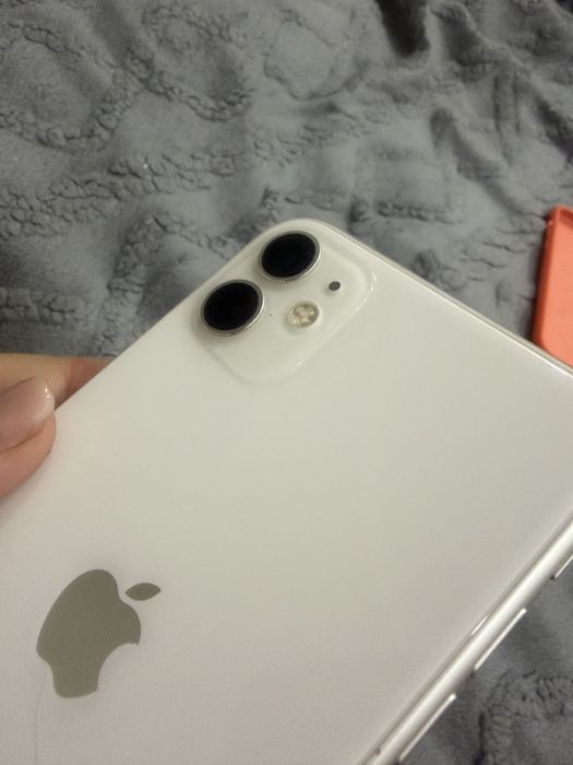 Продам Iphone 11 128 гб
