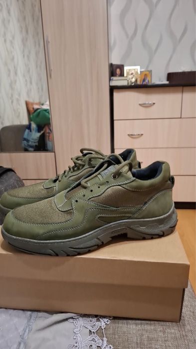 Продам кросовки!