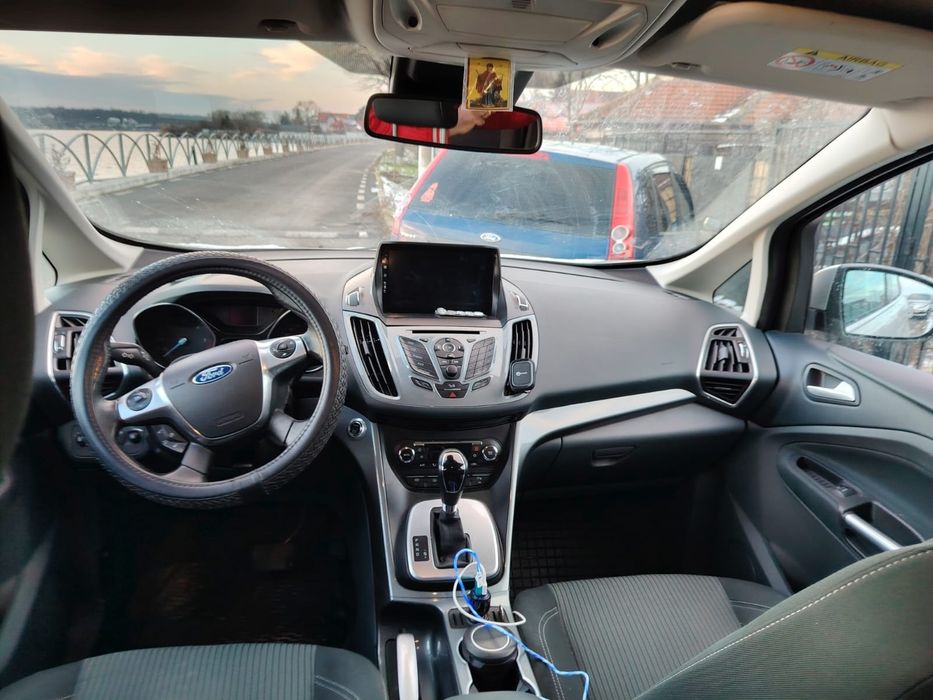 Vând Ford C-Max 2016