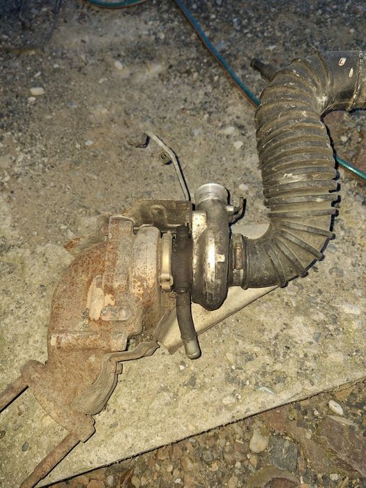 Vând turbo Mitsubishi Pajero