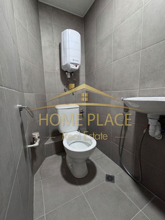 Амбулатория – помещение за здравни грижи в района на Колхозен Пазар