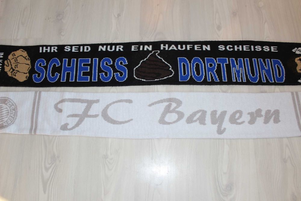 Set 2 fulare BAYERN MUNCHEN, Scheiss Dortmund, produse oficiale