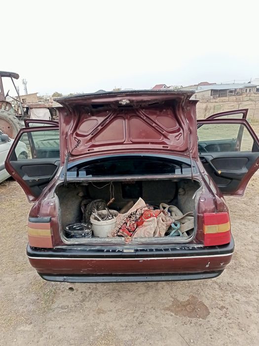 Опел Вектра Седан