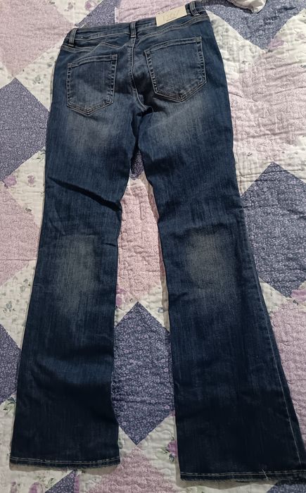 Джинсы Stradivarius bootcut