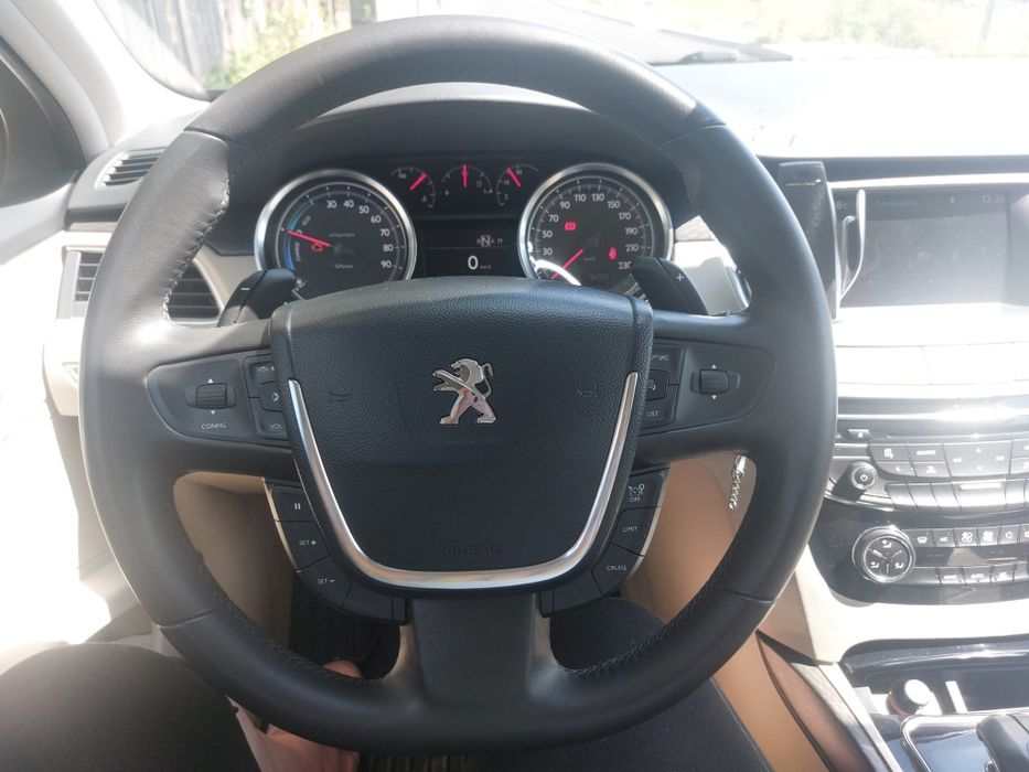 Peugeot 508 HYBRID 2012