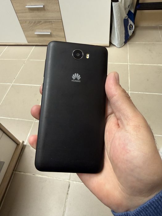 Huawei Y5 - отличен