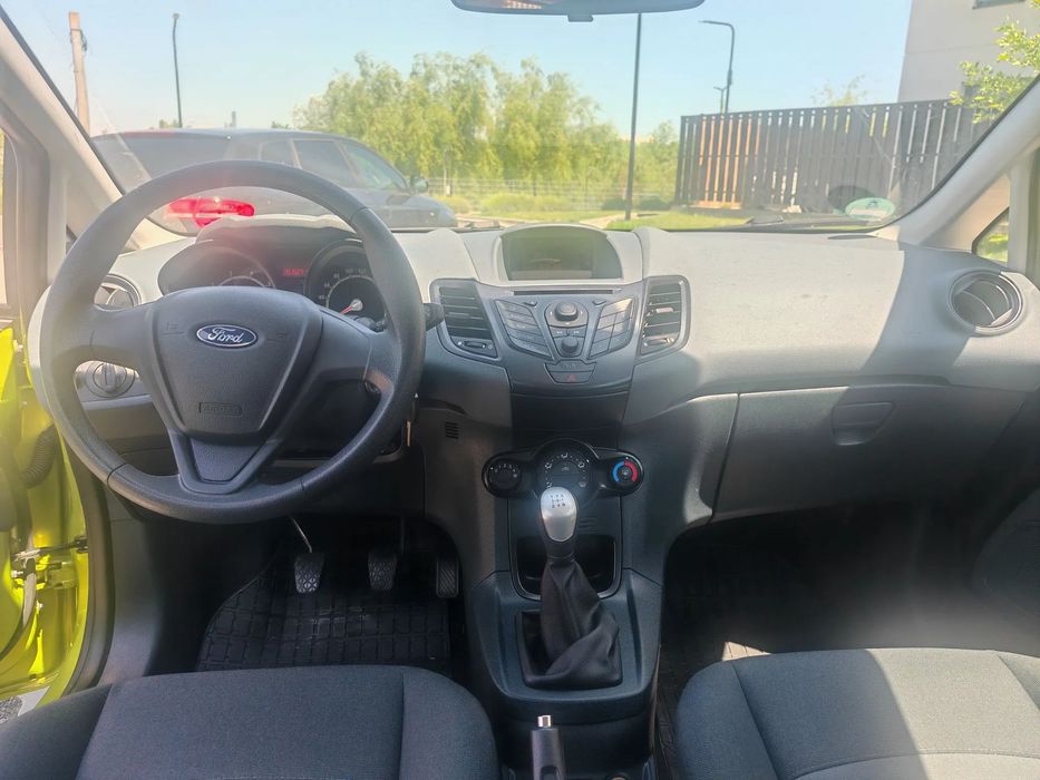 Ford Fiesta Primul propietar in Ro. Carte identitate emisa.