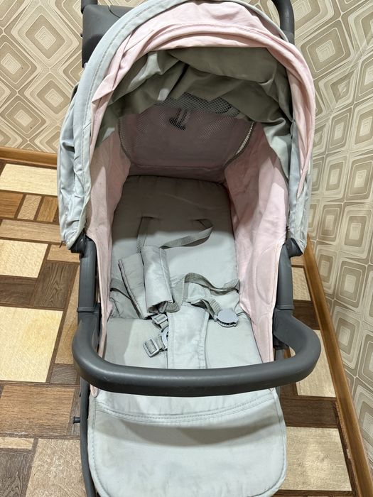 Продам каляску срочно