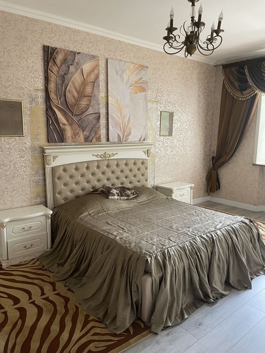 Посуточно 3 комн на ДК