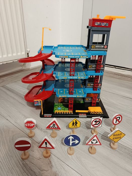 Parcare jucărie semne de circulație traseu pentru băieți