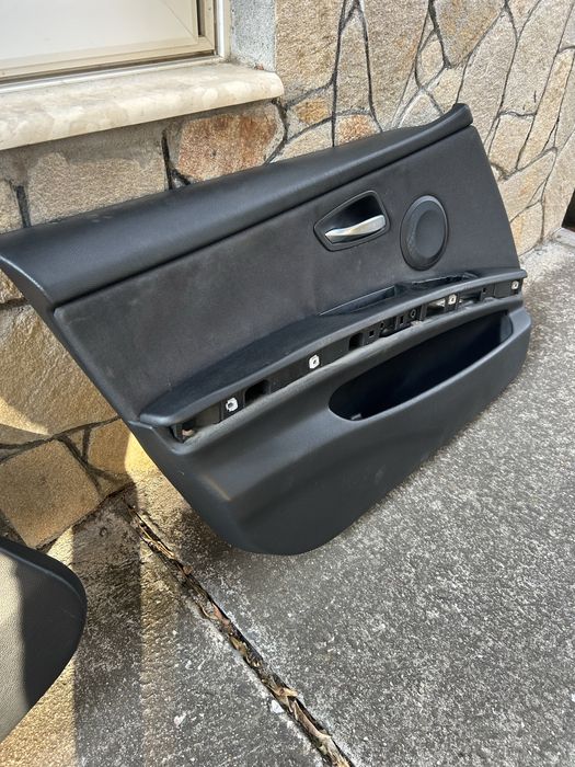 Салон за БМВ BMW E90