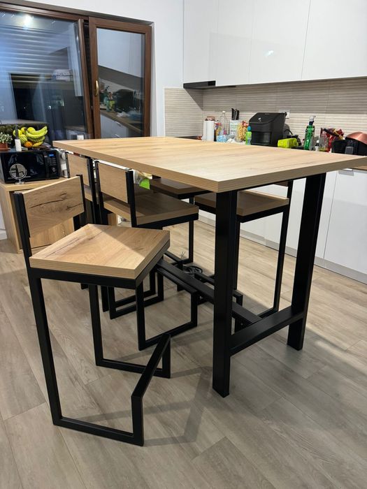 Masa inalta tip bar cu 8 scaune