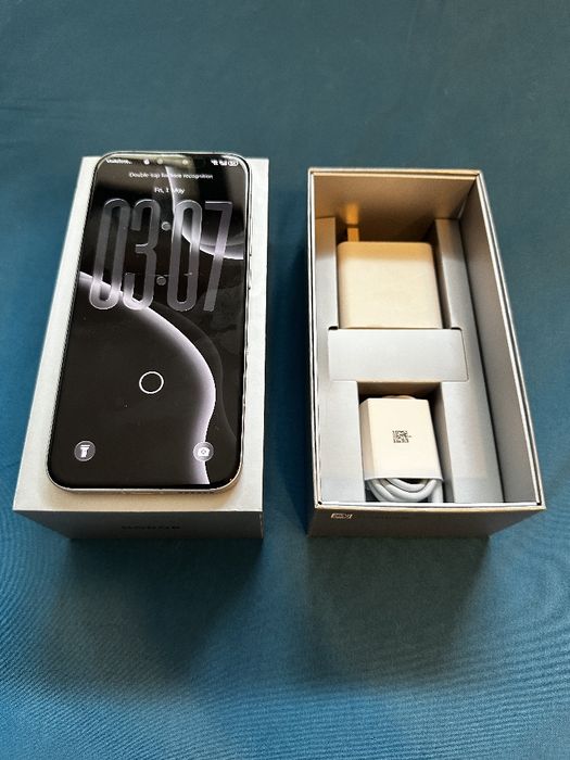 Honor Magic 8 Pro 16-512 + Earbuds
