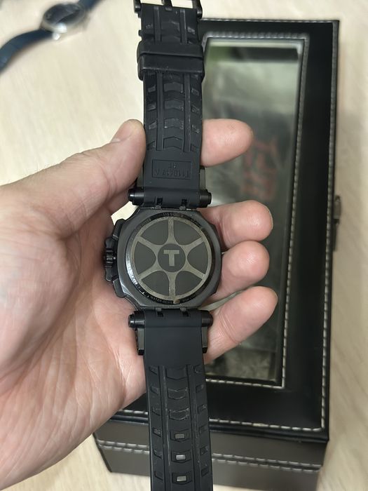 Часы TISSOT T-race