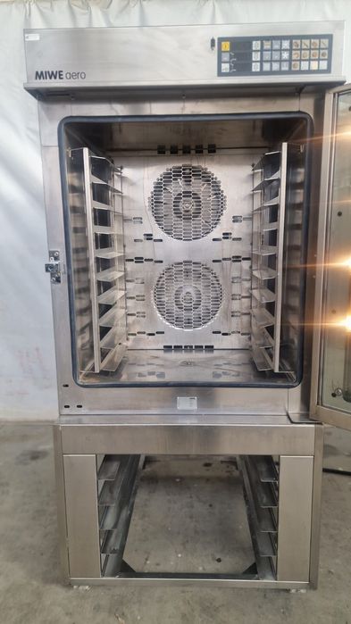 Рециклиран професионален немски конвектомат  Miwe