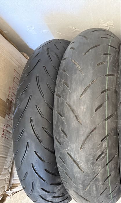 Anvelope Moto Dunlop SPORTMAX GPR-300F dimensiuni 110 70 R17 si 150 60 R17  DOT2022 kawasaki honda yamaha