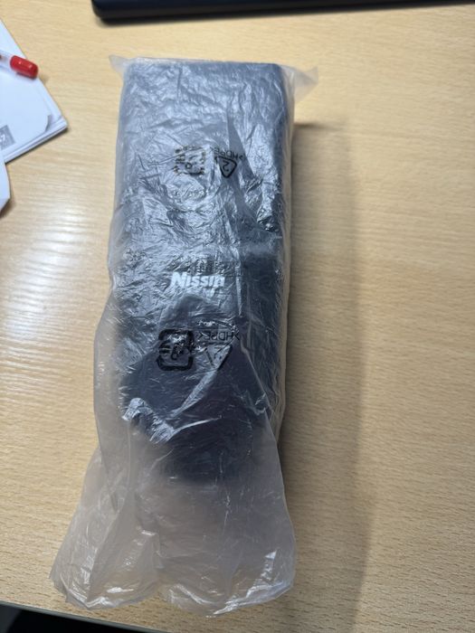 Продам вспышку Nissin Di700