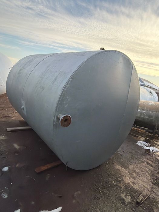 Емкость Цистерна 10м3 сотилади