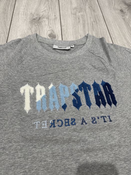 Tricou Trapstar gri