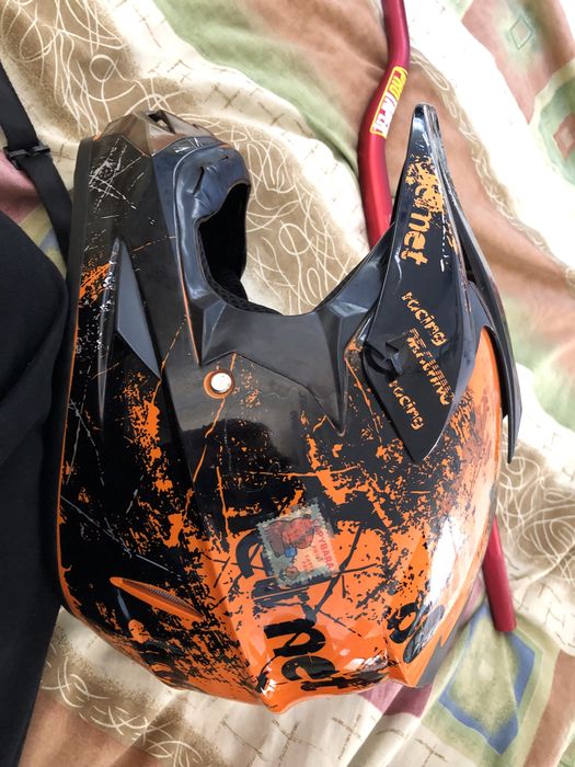 Продам шлем в комлекте с очками