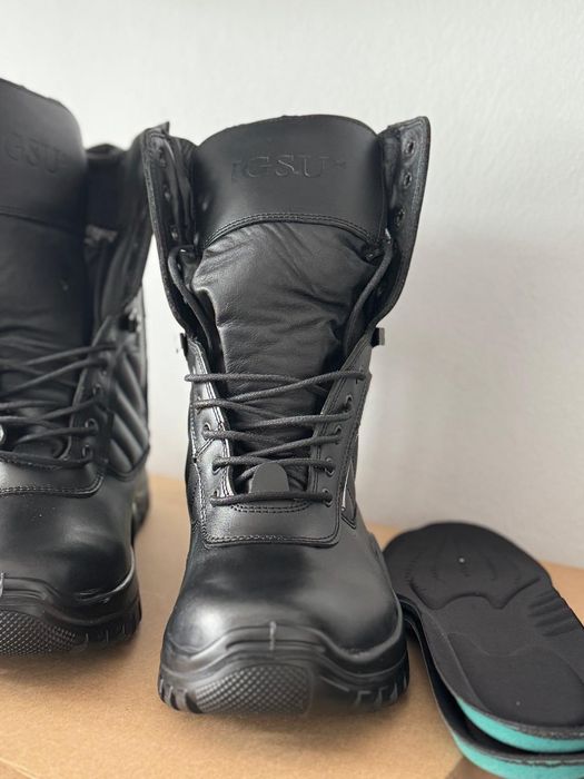 Bocanci militari IGSU