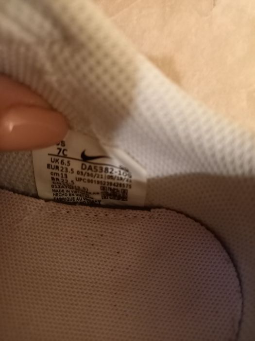 Маратонки, сандали и боти за момиче