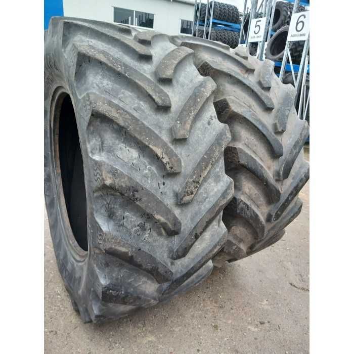 Anvelope BKT 650/65R38 pentru Case și New Holland.