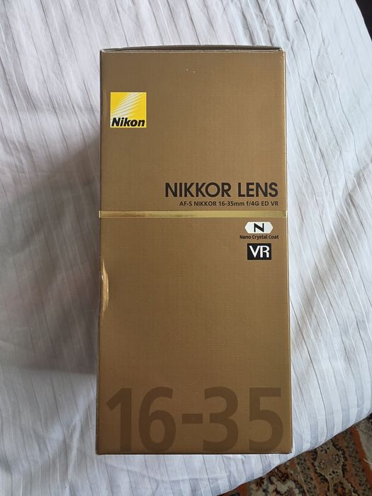 Nikon 16-35 mm f4 ed vr japan
