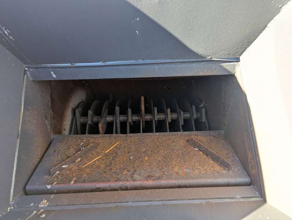 Продам дробилку.