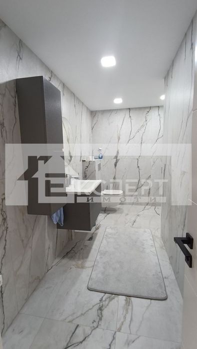 Продава се Многостаен апартамент в Пловдив, Каменица 2 - 131 кв.м за 2214 €/кв.м - Снимка #10
