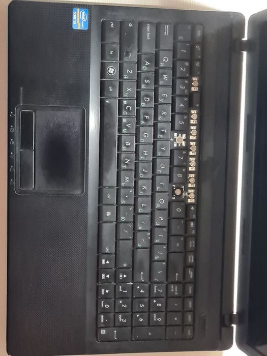 Ноутбук ASUS X54C