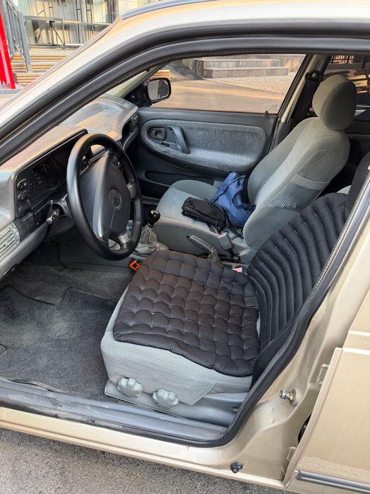 Daewoo Nexia 1 -