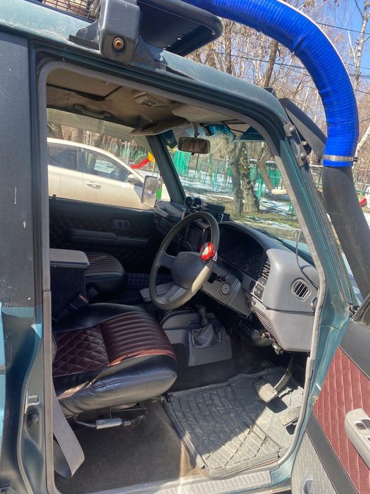 Toyota Land Cruiser 78