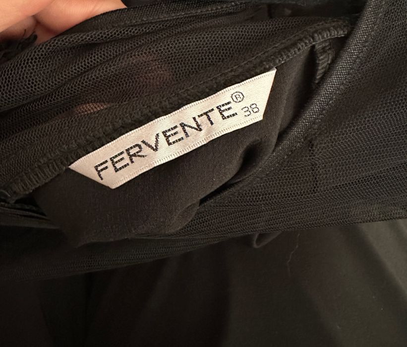 Черна официална рокля - без забележки