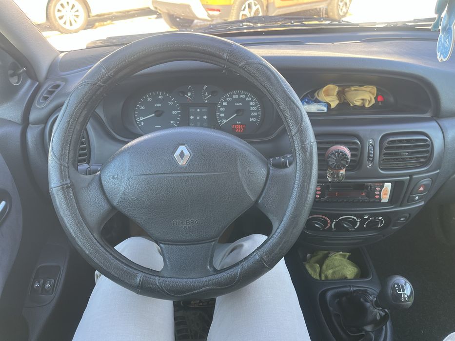 Vand RENAULT MEGANE 1.9 dci 2002   231.000km