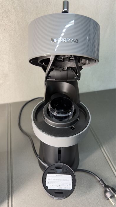 Кафемашина Delonghi Nespresso Vertuo pop grey