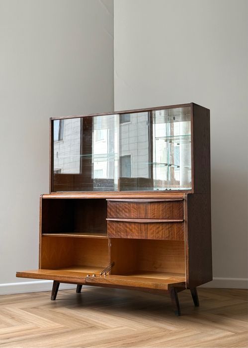 Сервант и бельевая тумба