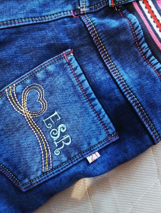 Продам новые теплые на девочку джинцы