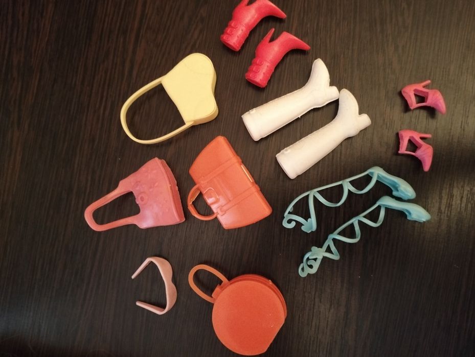 Аксессуары для кукол