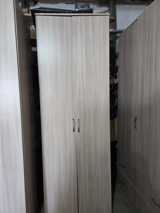 Әртүрлы шкаф сатамын Продам шкафы разные