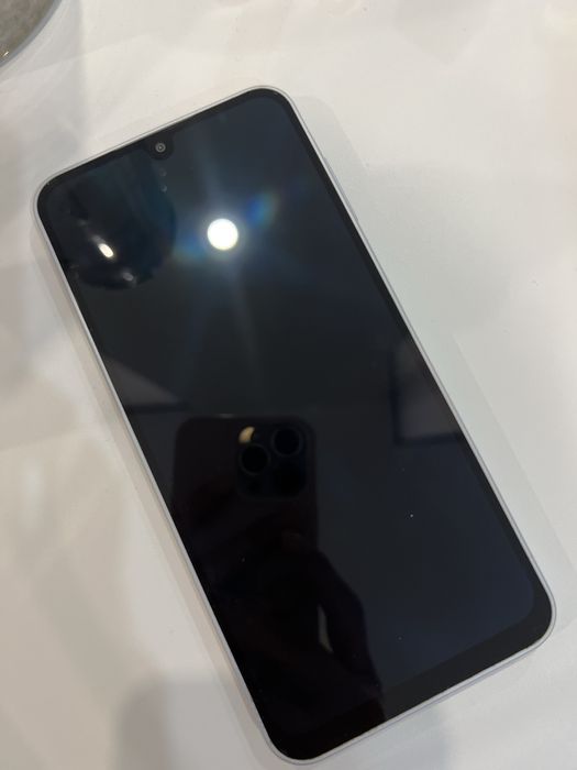 Срочно продам Samsung Galaxy A16, 256 ГБ