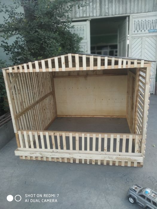 Xo'roz katak va kabutarxonalar