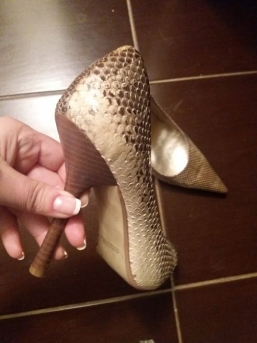 Pantofi Guess piele piton