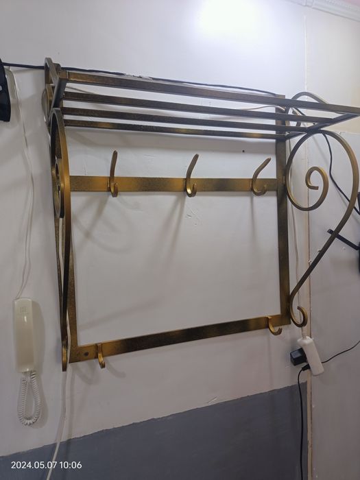 Вешалка и обувник