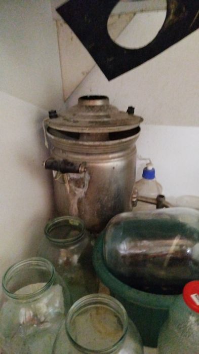 Самаурын сатылады ески бирак еш жери тесилмеген