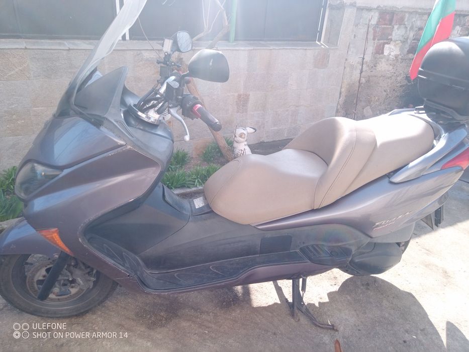 Продавам мотор Хонда 250