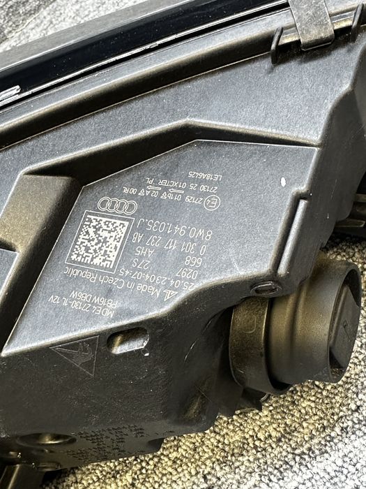 Far stanga Audi A4 Rs4 Matrix led shadowline