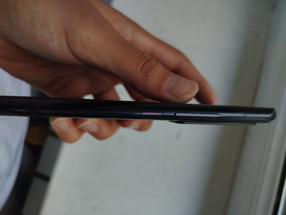 Продам либо обменяю Huawei Nova 7 Pro 5G