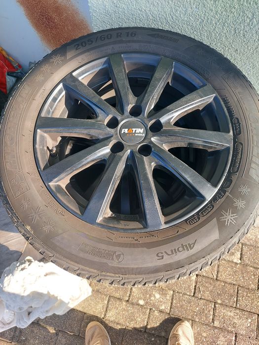 4 jante aluminiu PLATIN R16 cu anvelope iarnă – Opel Astra J (2011)